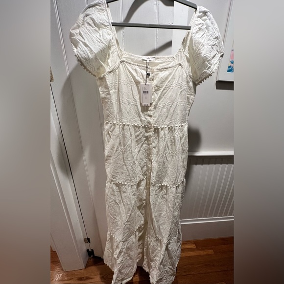 NWT Livienne Eyelet Maxi Dress - Picture 2 of 4